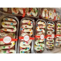 Mini Circus Strawberry Cakes